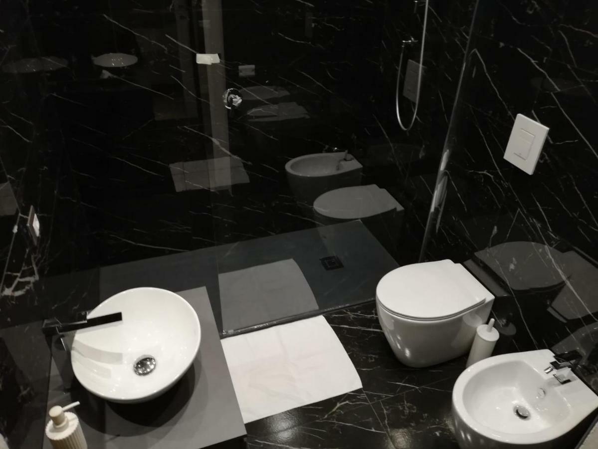 Sant Efisio Host Hotel Cagliari Buitenkant foto
