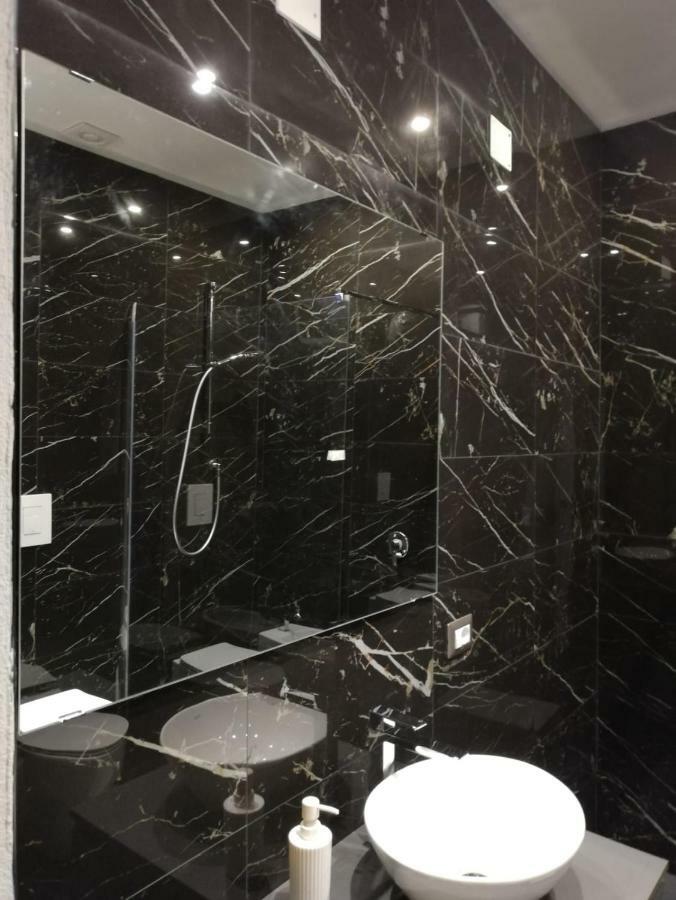 Sant Efisio Host Hotel Cagliari Buitenkant foto